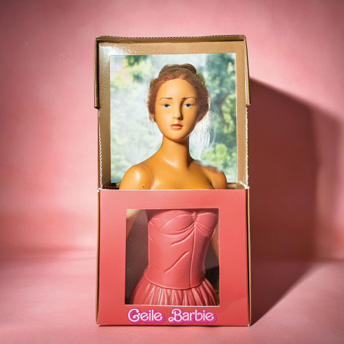 DEMONTIME x ZOMBIE1000 - GEILE BARBIE (FREE DL)